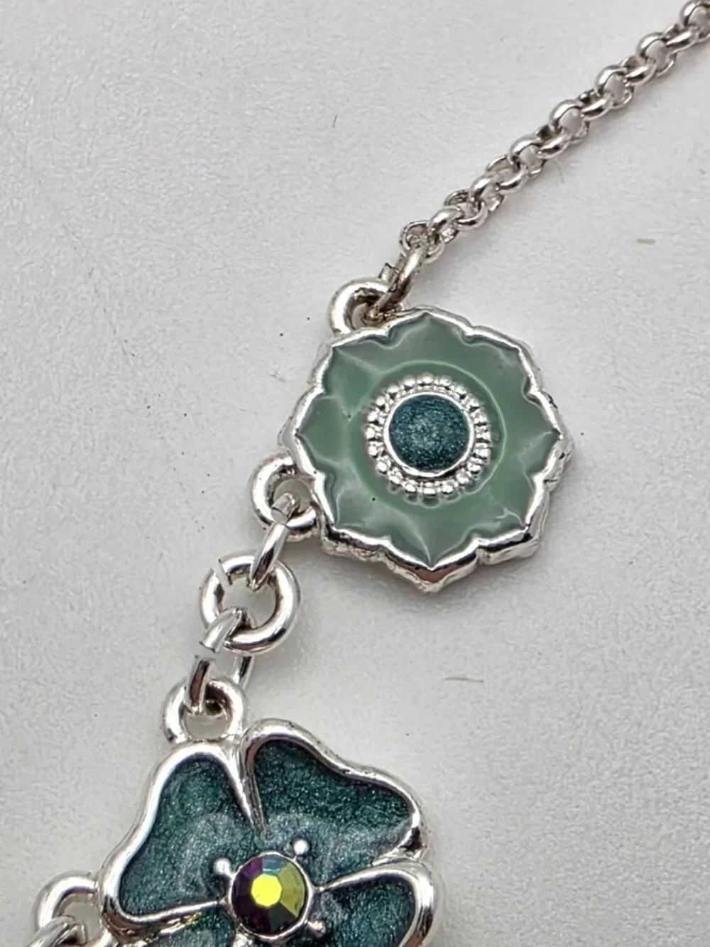 Avon Multicolor Enamel Flower Link Necklace AB Crystal Silver Tone 18.5